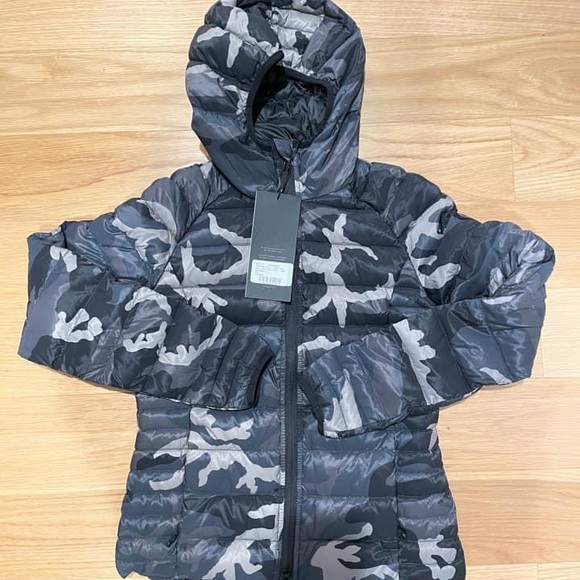 NWT Canada Goode Brookvale Down Hoody, Black Camo, size S - Picture 3 of 10